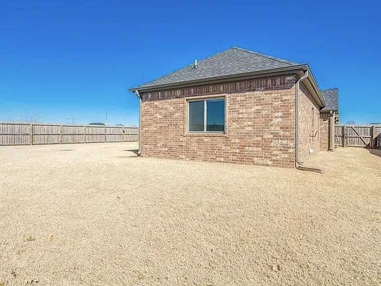 1361 Shook Dr — Photo 13