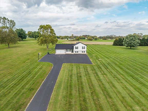 3rd image of 8025 Wright Rd