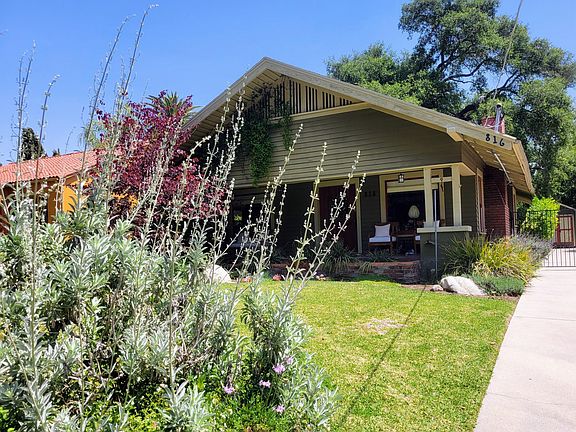 3rd image of 816 Chester Ave