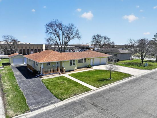 817 East St, Sauk Centre, MN 56378