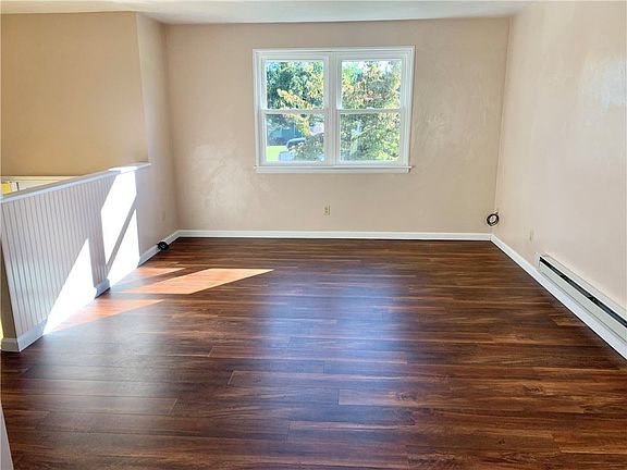 2nd image of 315 Allegheny Ave