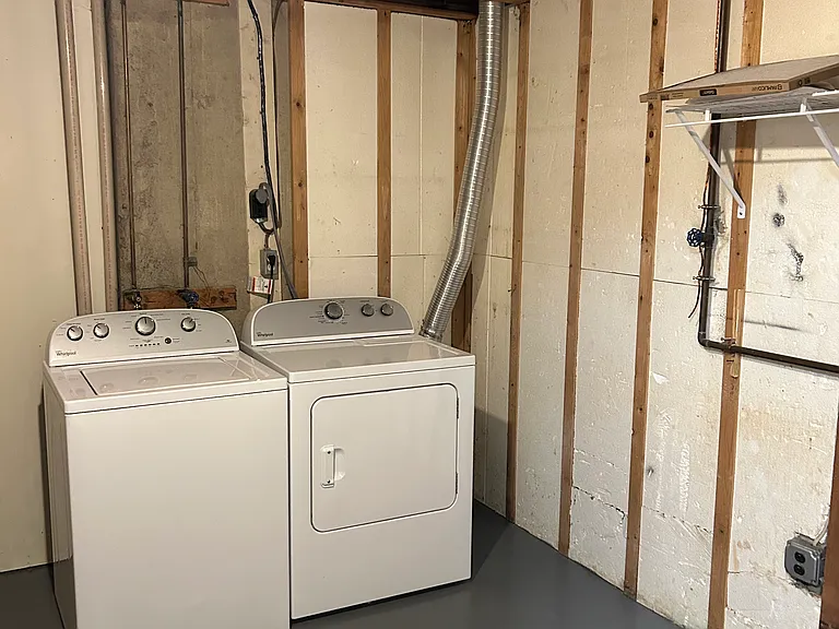 Utility room with plenty of storage