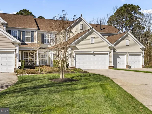 20 Brattleboro Ct, Medford, NJ 08055