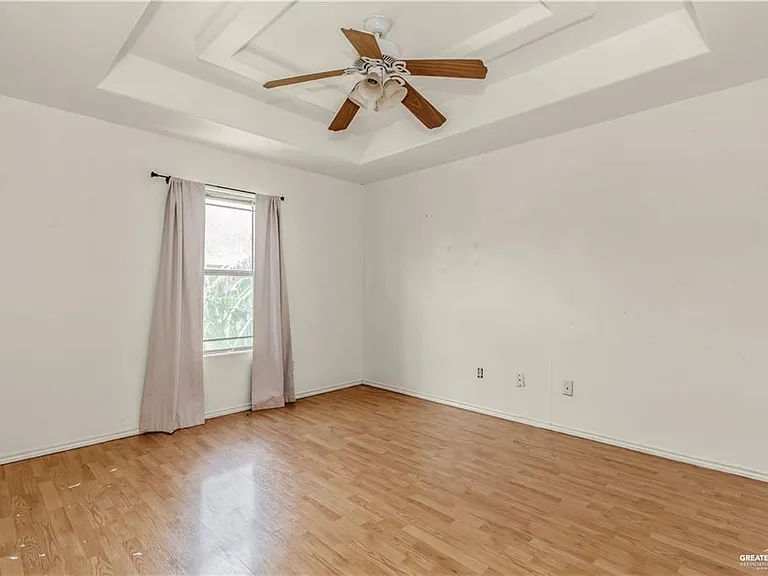 1303 W Fig Ave #A — Photo 5