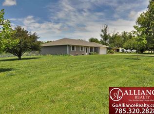 7099 Deer Trail Rd, Manhattan, KS 66503