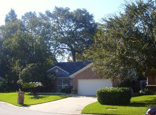 8222 Hawks Landing Dr, Jacksonville, FL 32217