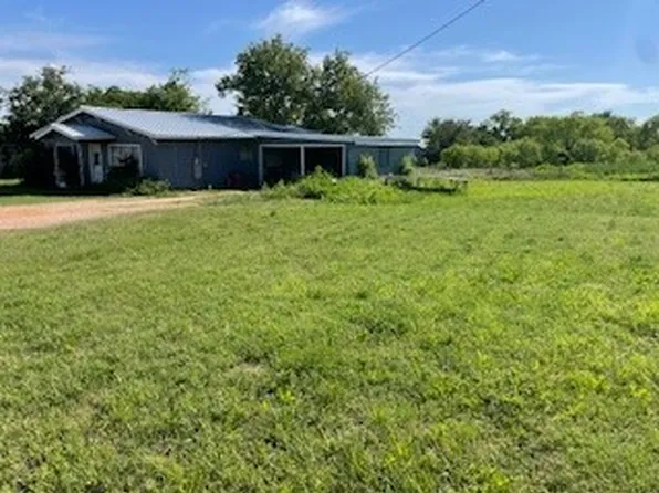 523 N Us Highway 183, Woodson, TX 76491
