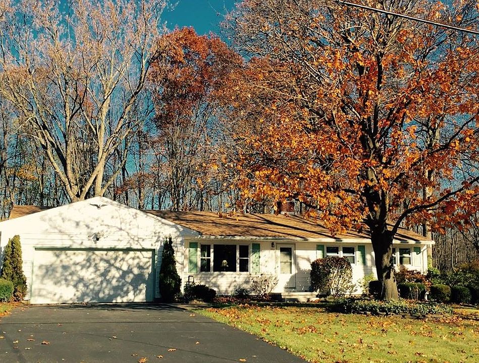 1st image of 330 Winkler Dr