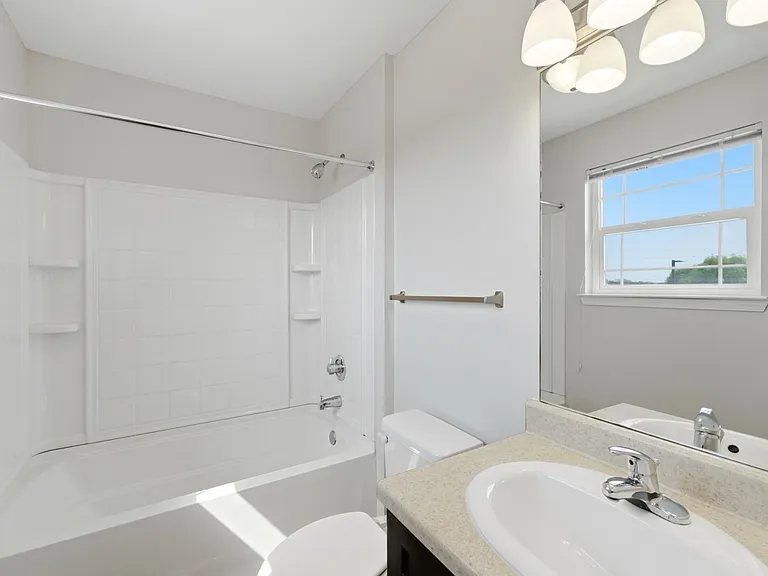 Oak Manor Villas — Photo 8