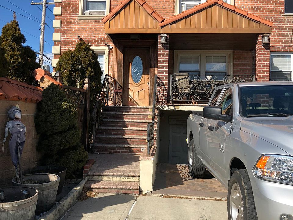 1st image of 16401 71st Ave