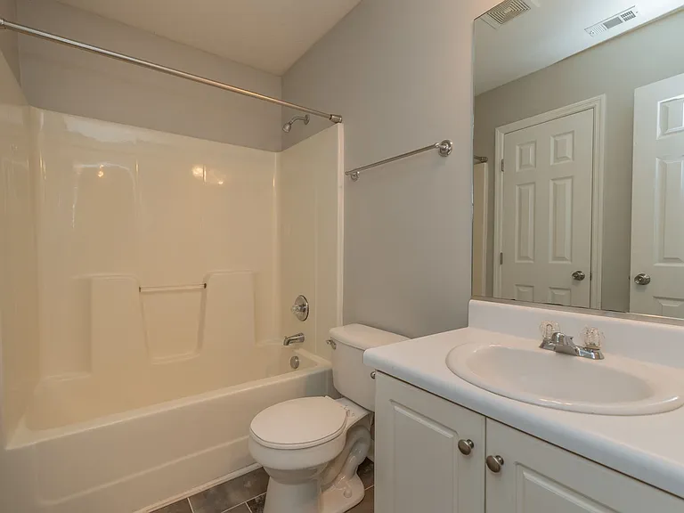 7010 Antilles Dr — Photo 18
