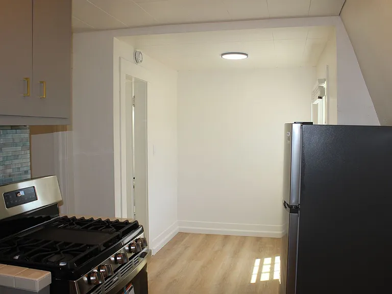 1515 Pine St — Photo 7