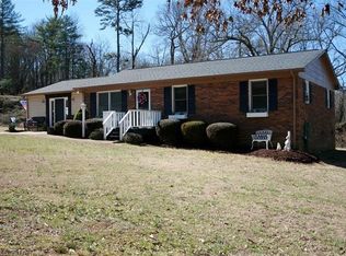123 Cross Over Rd, Forest City, NC 28040