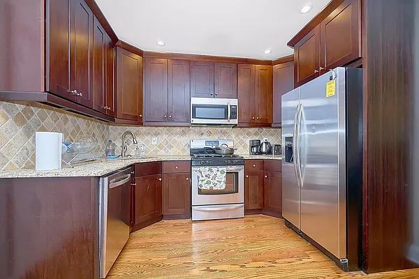 Rented by Keller Williams NYC | media 2