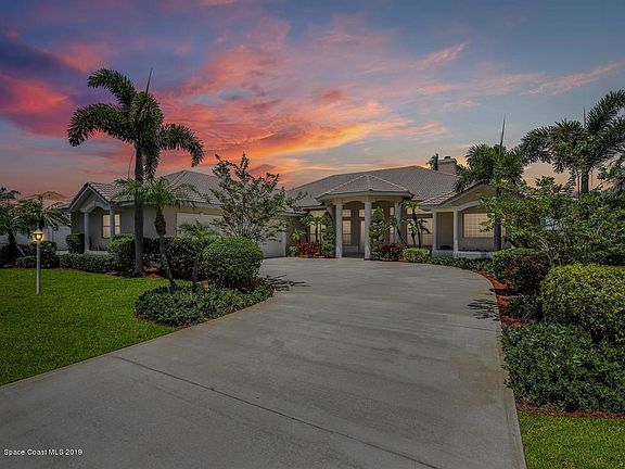 2nd image of 353 Lanternback Island Dr