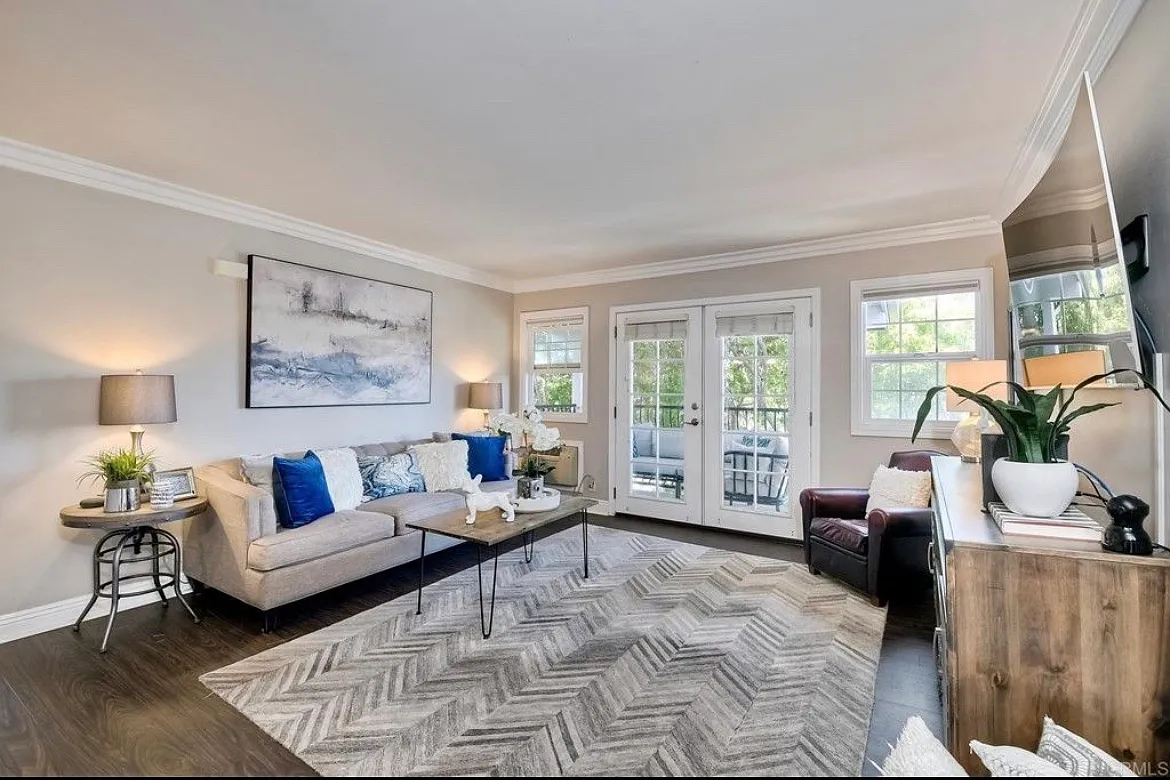 506 Canyon Dr — Photo 3