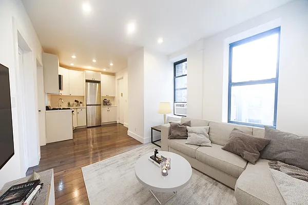 Rented by Platinum Properties | media 22