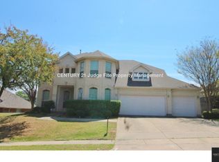 2427 Pebblebrook Ct, Grand Prairie, TX 75050
