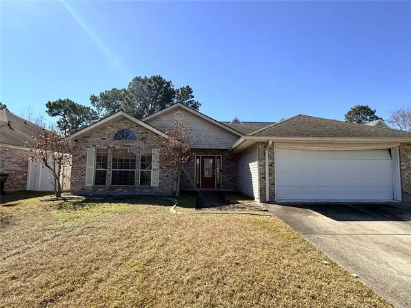 173 Cypress Grove Ct, New Orleans, LA 70131