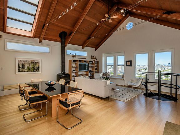 3-136 Ripley St San Francisco CA-large-004-026-Living Room-1500x1000-72dpi.jpg