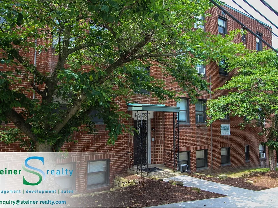 29 Cedar Blvd