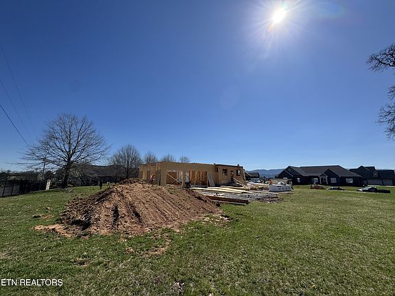 5th image of 3429 Old Plantation Way #17