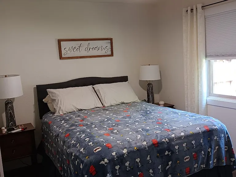 Bedroom 1
of 2 bedrooms