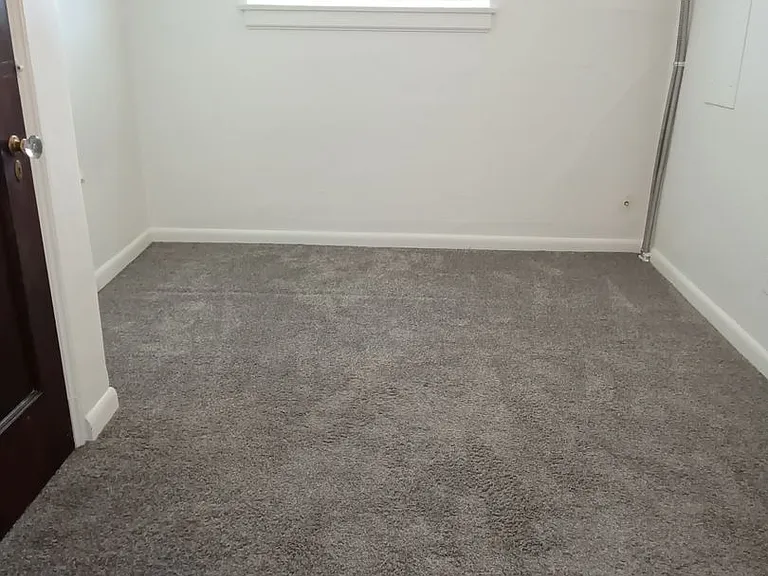 Blackstone Apartments — Photo 17