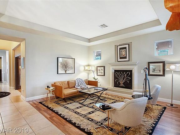 2nd image of 220 Muldowney Ln
