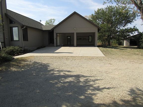 5th image of 3546 S Crest Ln