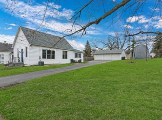 308 Park Ave, Antioch, IL 60002