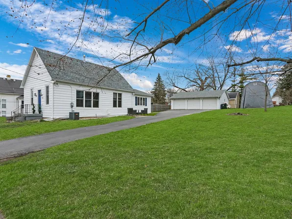 308 Park Ave, Antioch, IL 60002