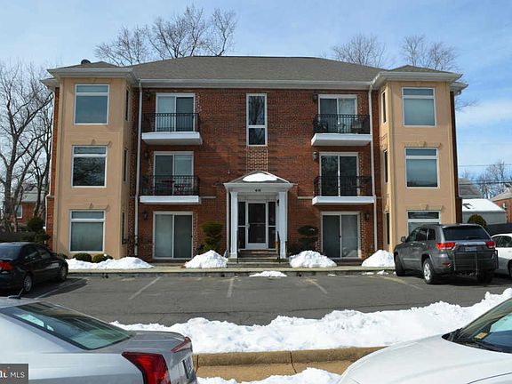 2nd image of 416 S Veitch St APT 206