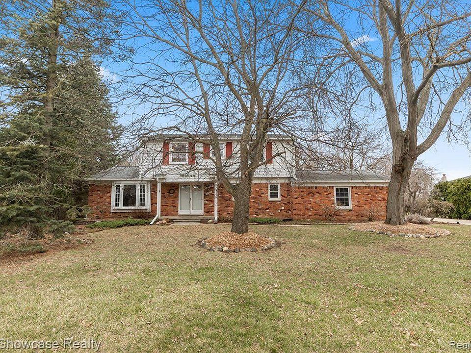 1st image of 30679 S Wendybrook Ct