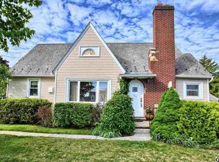 764 Fishburn Rd, Hershey, PA 17033