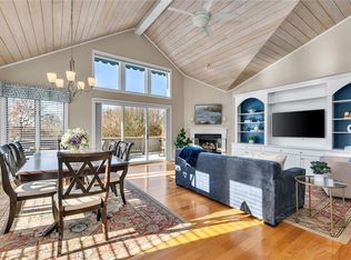 304 Windridge Ln, Bristol, RI 02809