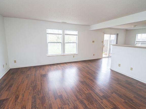 5th image of 15398 Border Dr
