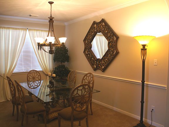 3rd image of 218 River Briar Ln