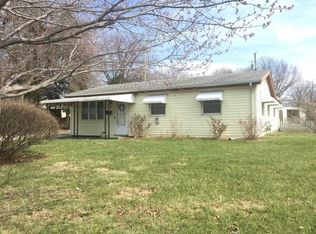 44 Tanager Dr, Decatur, IL 62526