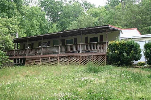 2nd image of 321 Laurel Bluff Rd SW