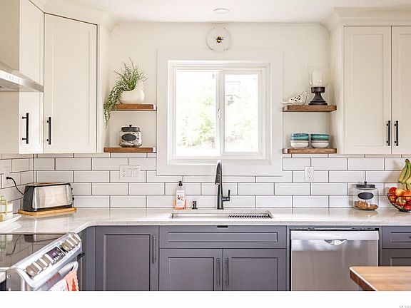 4th image of 7485 Fernmar Rd