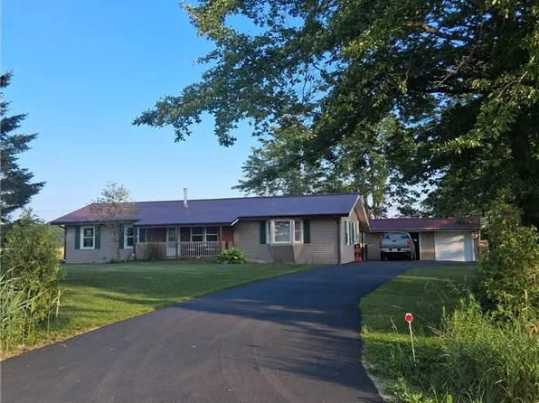 6874 Hammond Corners Rd, Pierpont, OH 44082
