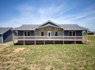 299 Sam And Maria Way, La Follette, TN 37766