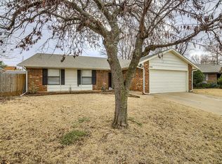 500 Cinnamon Dr, Edmond, OK 73003