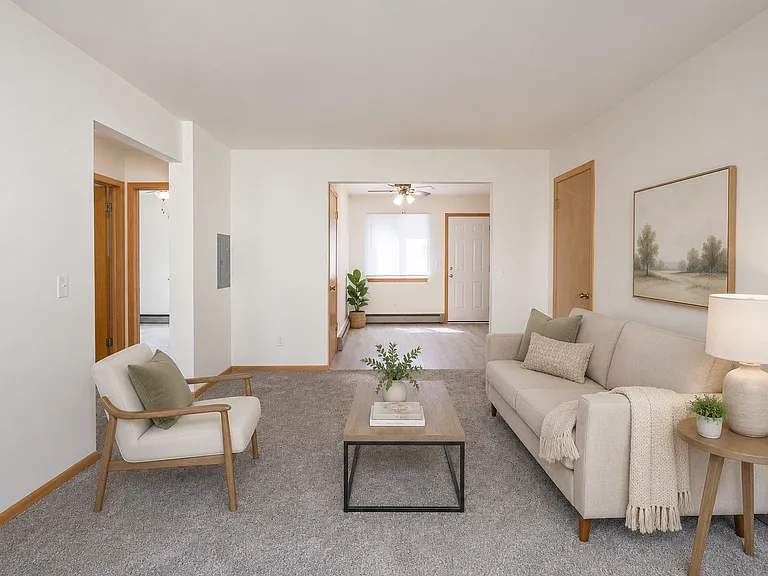 2411 Brentwood Pkwy — Photo 1
