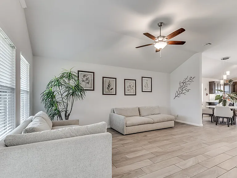 18305 Autumn Grove Dr — Photo 6