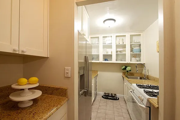 Sold by Corcoran | media 7