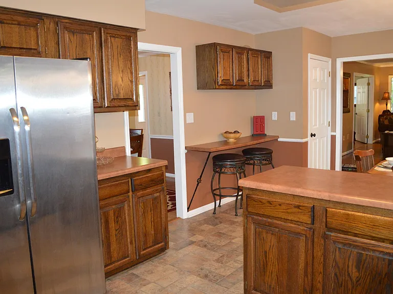 4167 Greenview Ct — Photo 35