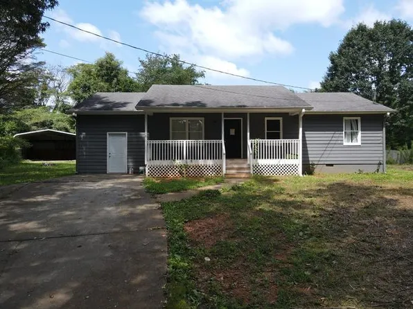 51 Jennifer Ln, Rydal, GA 30171