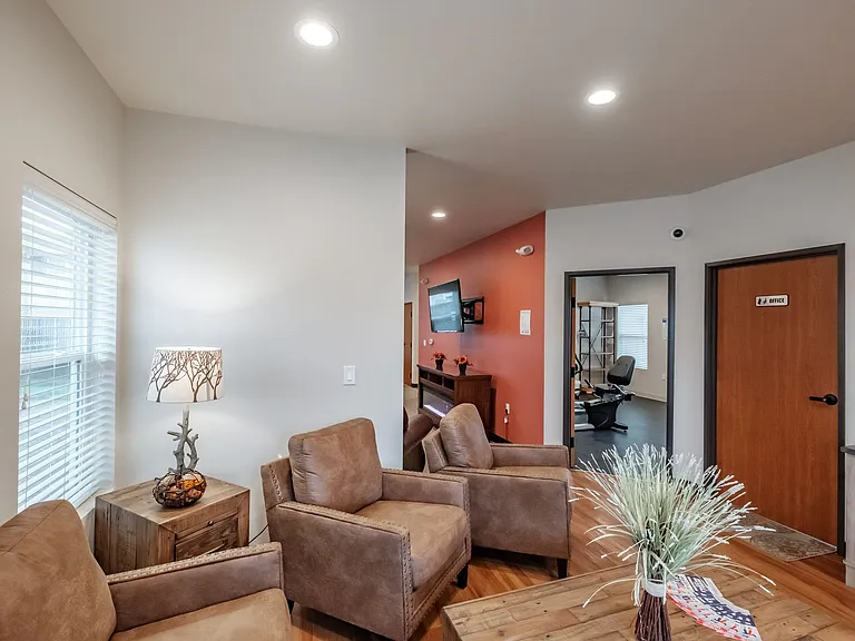 Aspen Place Apartments — Photo 10